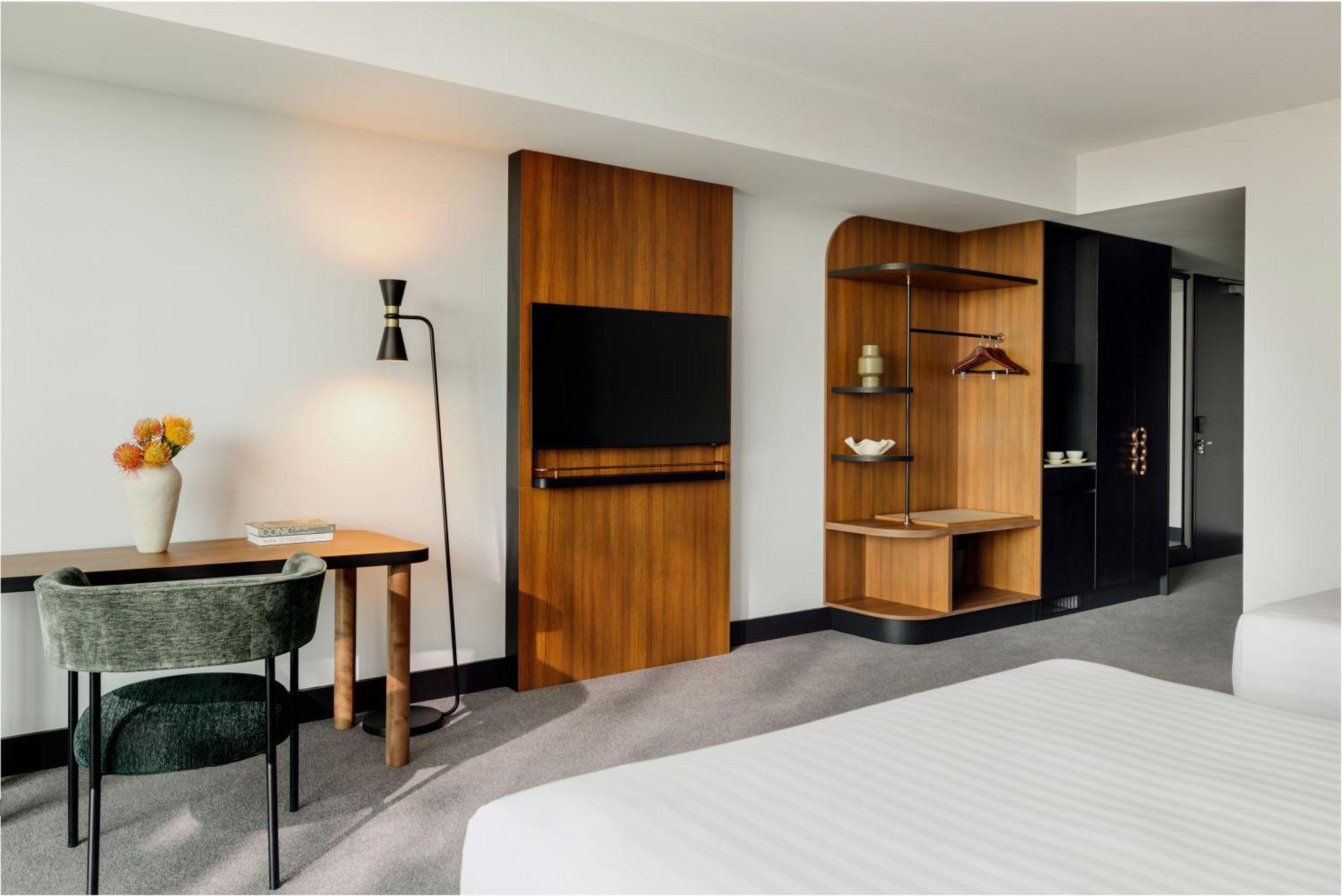 Crowne Plaza Adelaide Mawson Lakes By Ihg 外观 照片